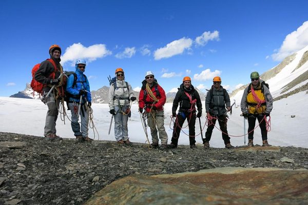 No Col du Mont Rouge, preparados para iniciar a travessia do Glacier du Giétro