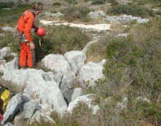 Figura 6 - Zona próxima do Algar Pena Traseira 9 (Foto: Jorge Faustino - GEM)