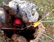 Figura 3 – Entrada do Algar da Pedra que Dança