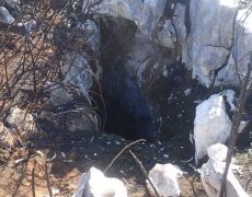 Figura 10 - Entrada do Algar Élá (Foto: Filipe Castro - GEM)