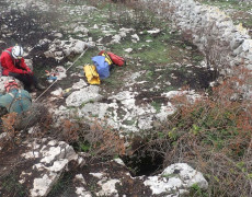 Figura 2 - Foto da entrada do Algar do S (Foto: Marta Sequeira - GEM)